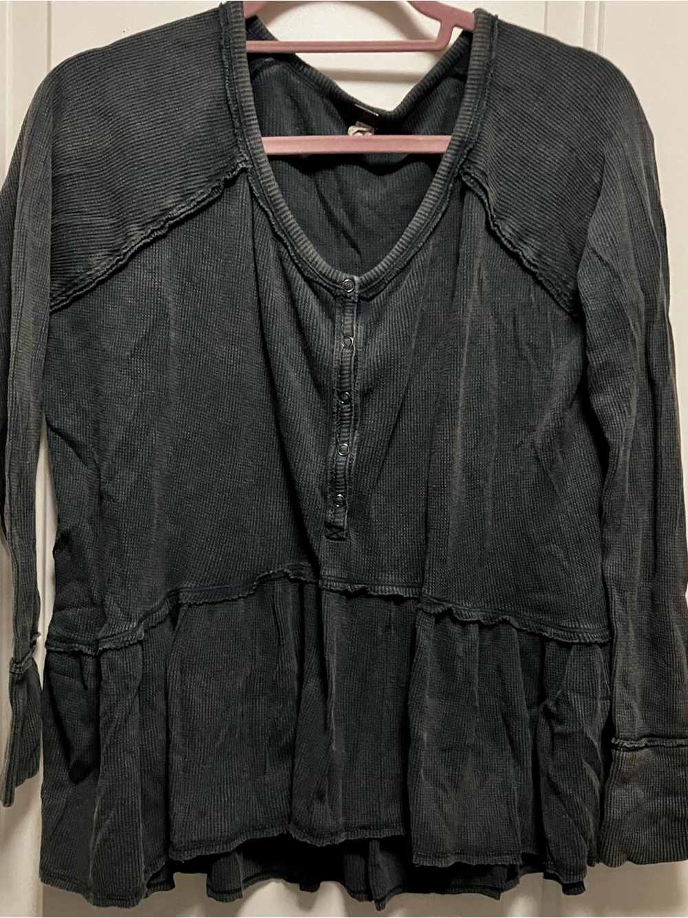 Free People We The Free Thermal Waffle Knit Henley Shirt Gray Women's Size XS - Picture 2 of 15